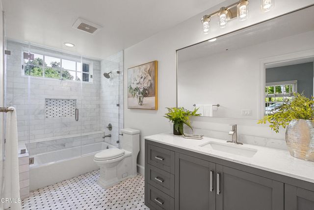 13226 Nightsky Drive, Camarillo, CA 93012