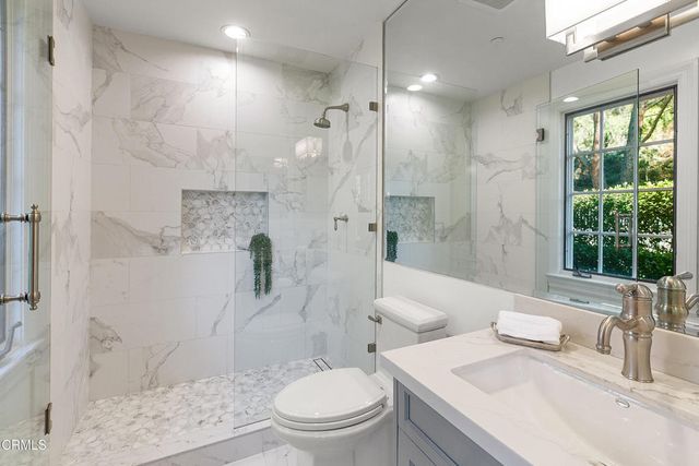 13226 Nightsky Drive, Camarillo, CA 93012