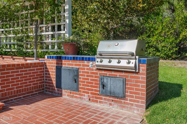 13226 Nightsky Drive, Camarillo, CA 93012