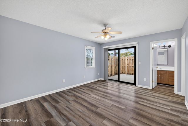 601 Silver Grass Court, Wilmington, NC 28405