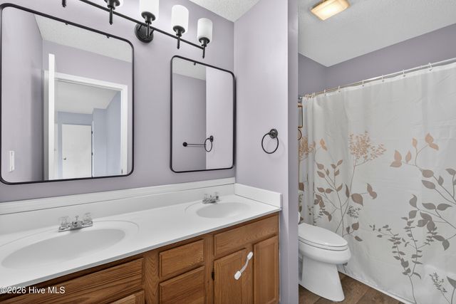 601 Silver Grass Court, Wilmington, NC 28405