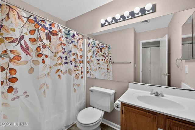 601 Silver Grass Court, Wilmington, NC 28405