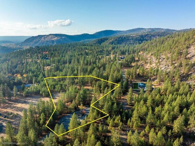 13601 N RIVERBLUFF Ln, Spokane, WA 99208