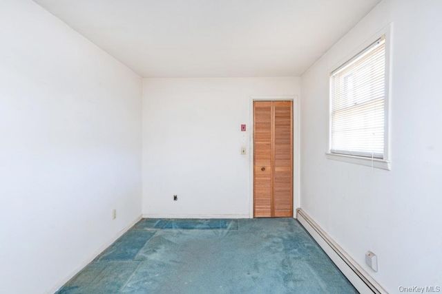 144 W Lake Drive, Lindenhurst, NY 11757