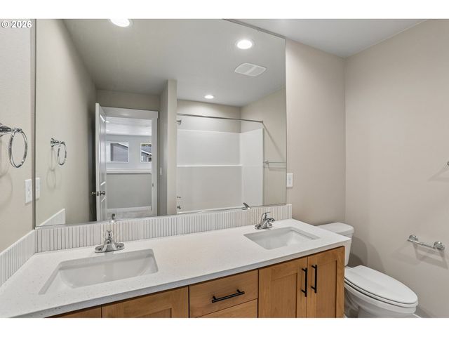 8637 Ne 136th Ave 143, Vancouver, WA 98682