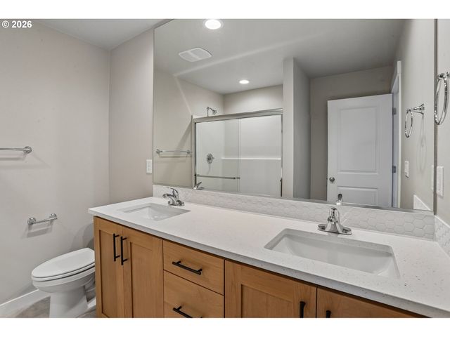 8637 Ne 136th Ave 143, Vancouver, WA 98682