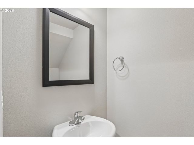 8637 Ne 136th Ave 143, Vancouver, WA 98682