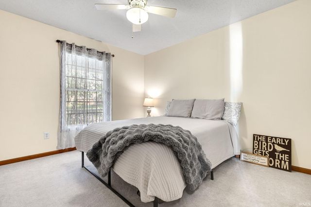 25612 Shorewood Court, South Bend, IN 46619