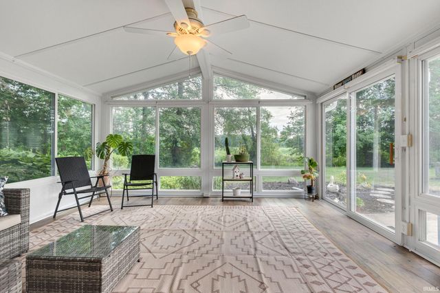 25612 Shorewood Court, South Bend, IN 46619