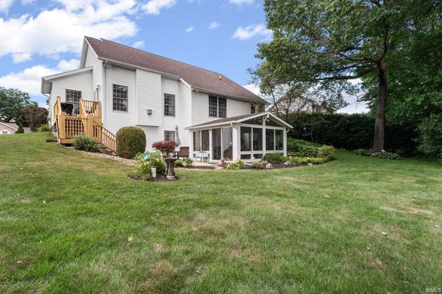 25612 Shorewood Court, South Bend, IN 46619