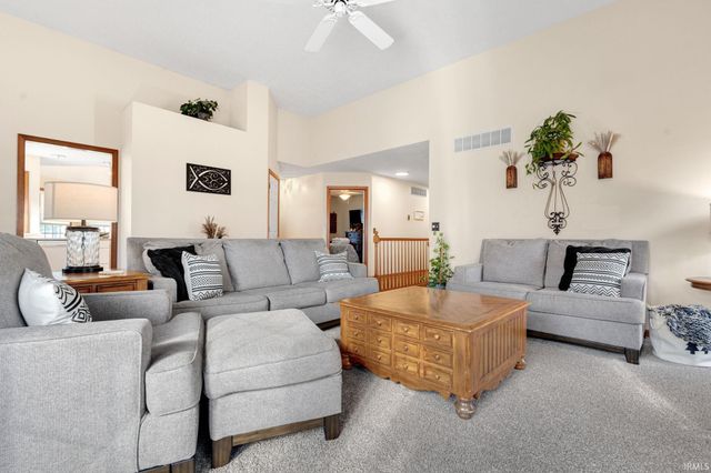 25612 Shorewood Court, South Bend, IN 46619