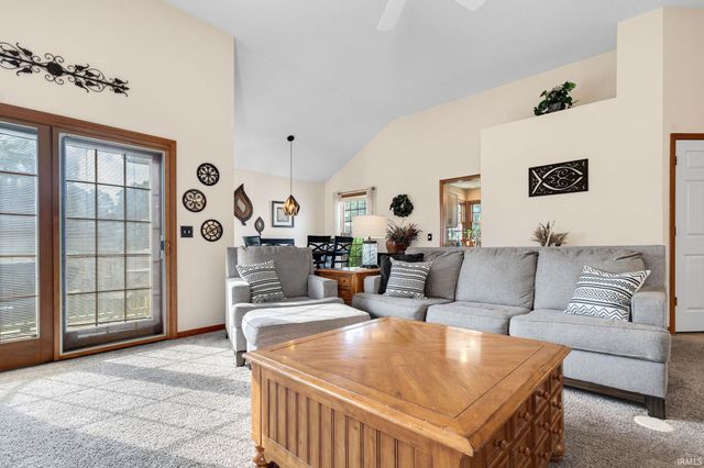 25612 Shorewood Court, South Bend, IN 46619