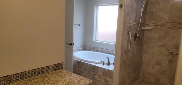 2621 Firewheel Avenue SW, Los Lunas, NM 87031