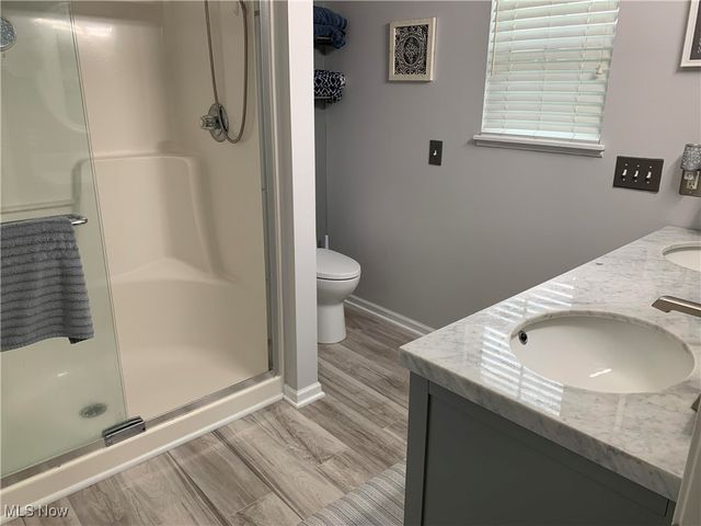 2501 Captens Street NE, Canton, OH 44721