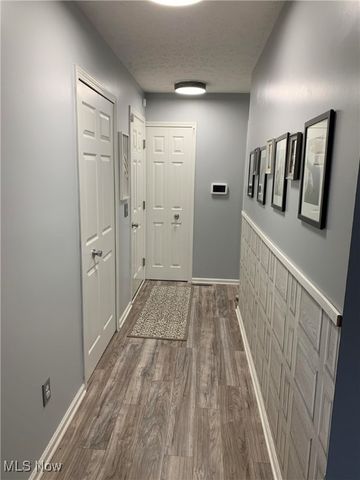 2501 Captens Street NE, Canton, OH 44721