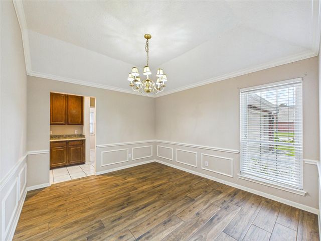 1906 Wynforest Drive, Deer Park, TX 77536