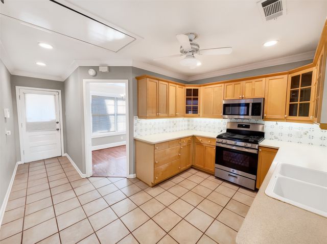 4414 Merrell Road, Dallas, TX 75229