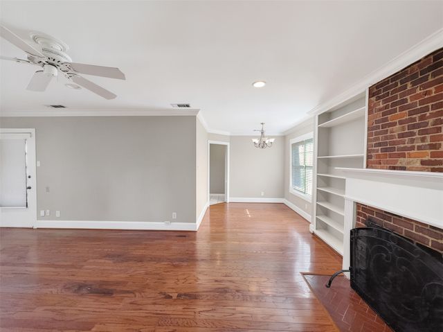 4414 Merrell Road, Dallas, TX 75229