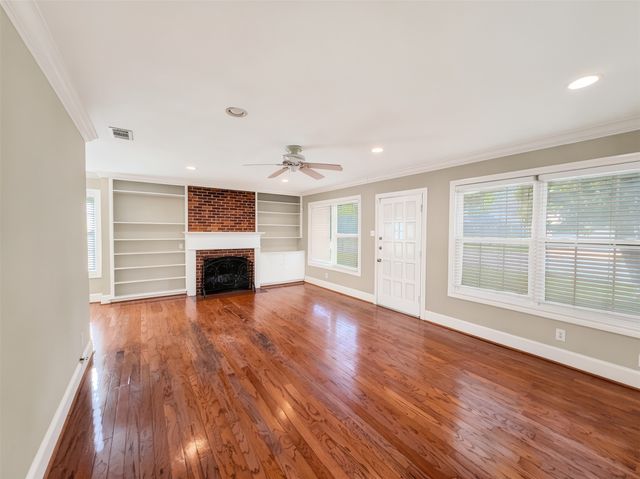 4414 Merrell Road, Dallas, TX 75229