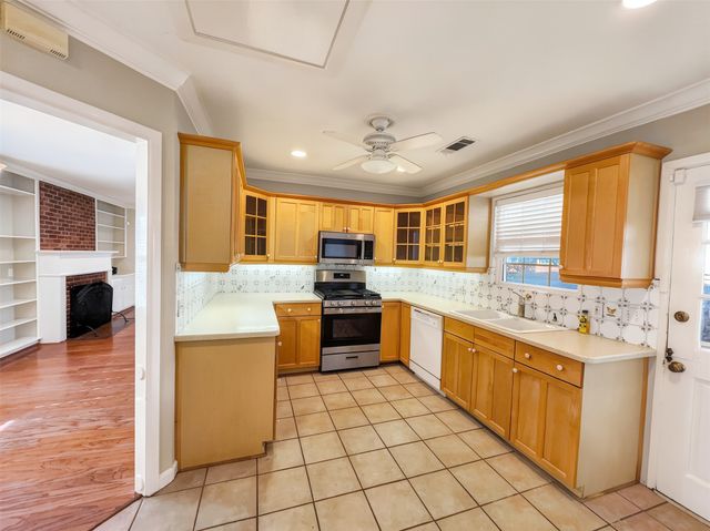 4414 Merrell Road, Dallas, TX 75229