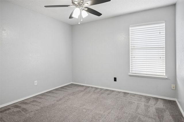 2725 Hidden Springs Drive, Mesquite, TX 75181