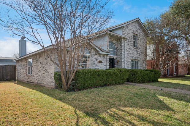 2725 Hidden Springs Drive, Mesquite, TX 75181