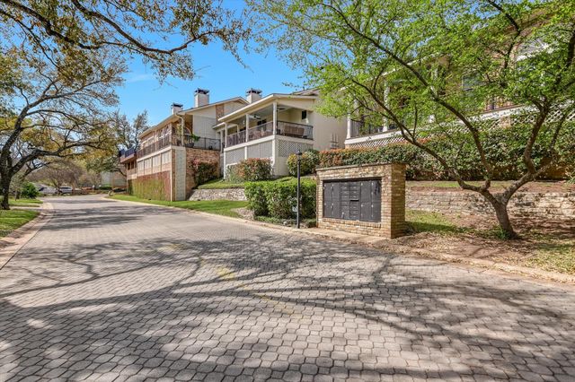 3907C Belmont Park Drive DR, Austin, TX 78746