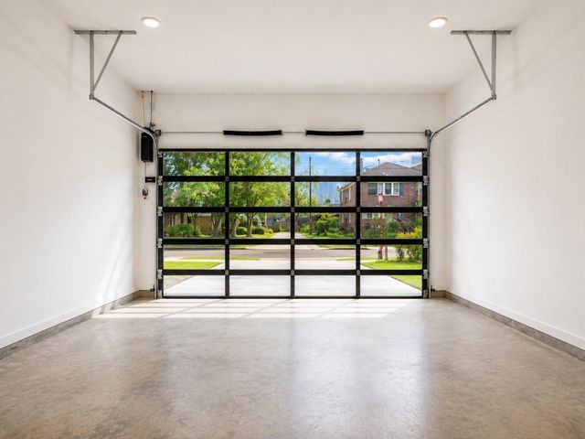1642 Bonnie Brae Street, Houston, TX 77006