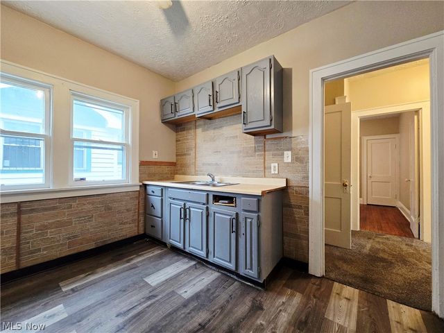 13826 Melzer Avenue, Cleveland, OH 44120