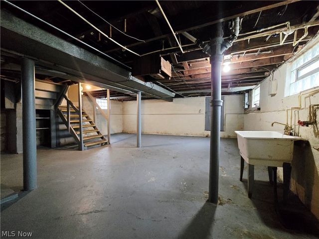 13826 Melzer Avenue, Cleveland, OH 44120