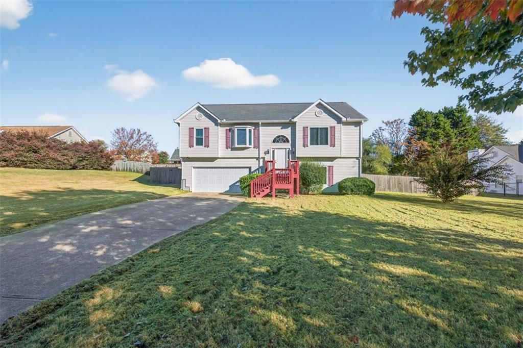 303 RON Drive, Bethlehem, GA 30620