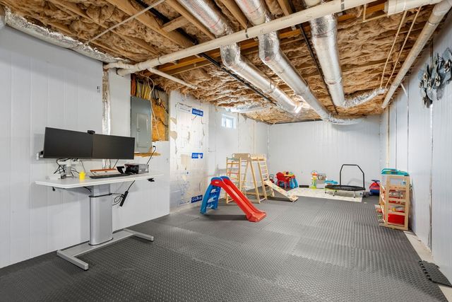 41 Sunset Ave 41, Norwood, MA 02062