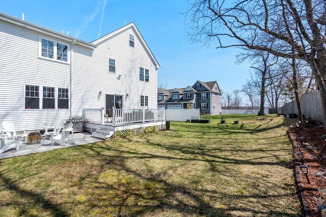 41 Sunset Ave 41, Norwood, MA 02062