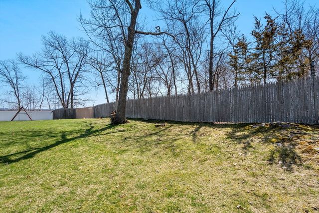 41 Sunset Ave 41, Norwood, MA 02062