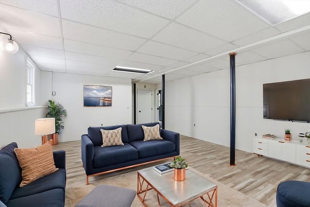 273 Church St, Marshfield, MA 02050