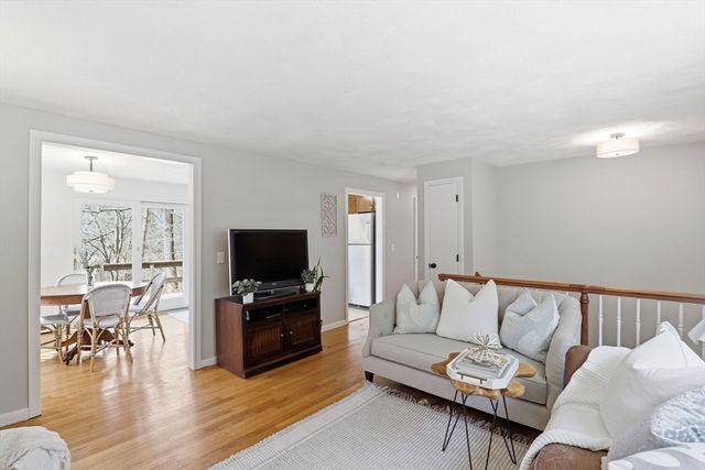 273 Church St, Marshfield, MA 02050