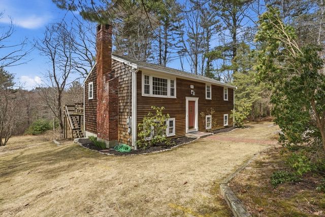 273 Church St, Marshfield, MA 02050