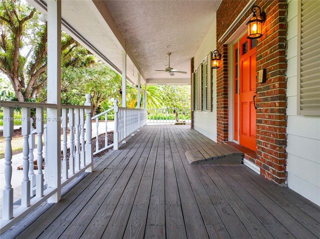 24545 SW 192nd Ave, Homestead, FL 33031