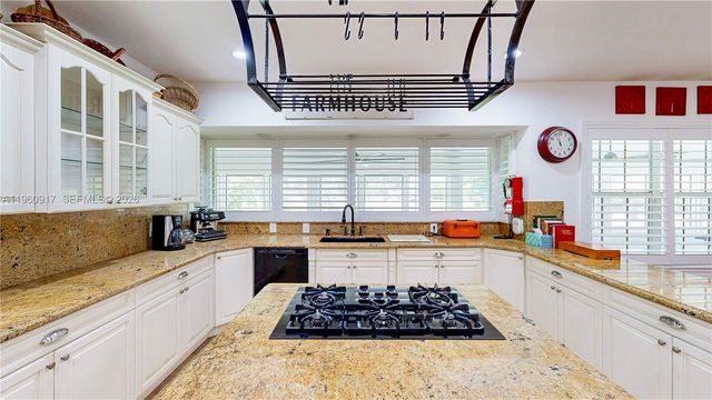 24545 SW 192nd Ave, Homestead, FL 33031