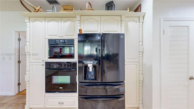 24545 SW 192nd Ave, Homestead, FL 33031