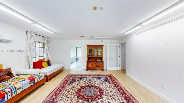 24545 SW 192nd Ave, Homestead, FL 33031