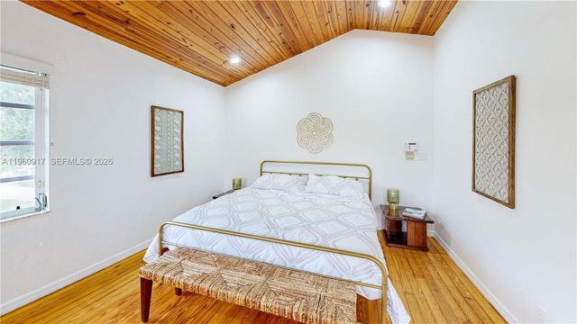 24545 SW 192nd Ave, Homestead, FL 33031