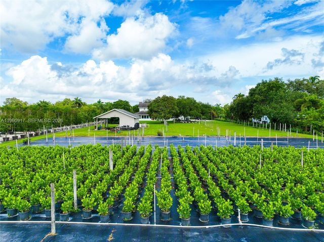 24545 SW 192nd Ave, Homestead, FL 33031