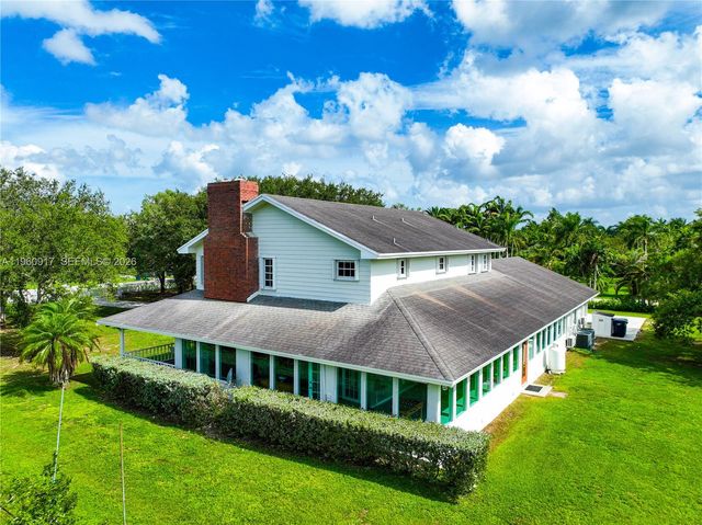 24545 SW 192nd Ave, Homestead, FL 33031