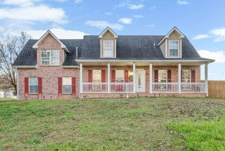 1700 Cedar Springs Cir, Clarksville, TN 37042