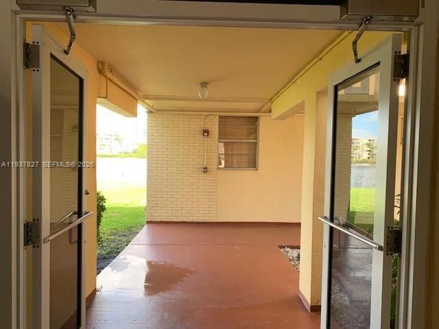 2949 Point East Dr B304, Aventura, FL 33160