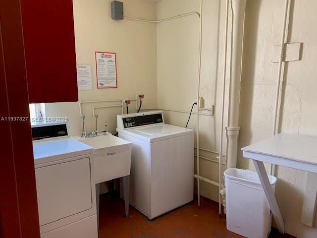 2949 Point East Dr B304, Aventura, FL 33160