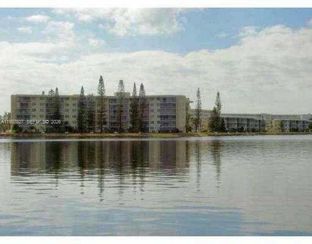 2949 Point East Dr B304, Aventura, FL 33160