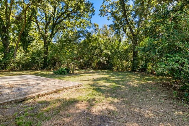 4305 Moffett Road, Mobile, AL 36618