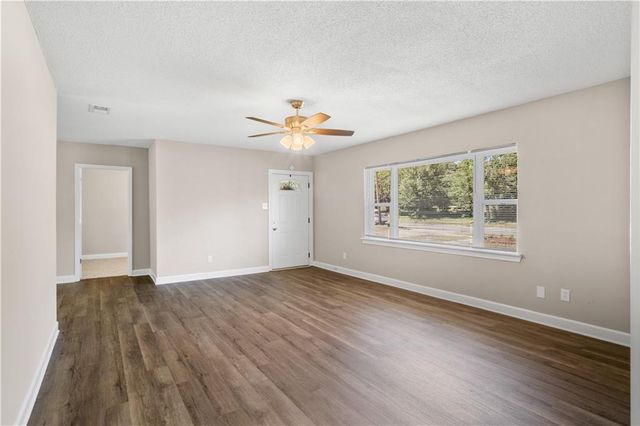 4305 Moffett Road, Mobile, AL 36618